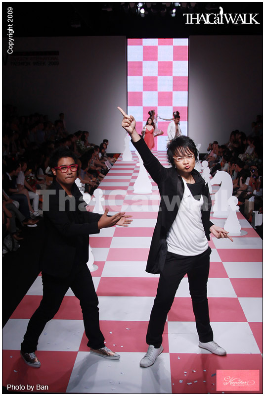 แฟชั่นโชว์ เซตน่ารักๆ จาก Kunitar & 8E88 by L\'Oreal Paris