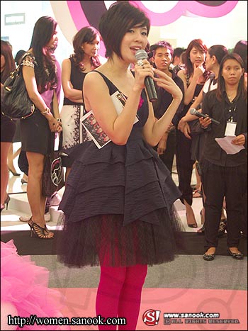 แฟชั่นโชว์ จาก M.A.C Hello Kitty