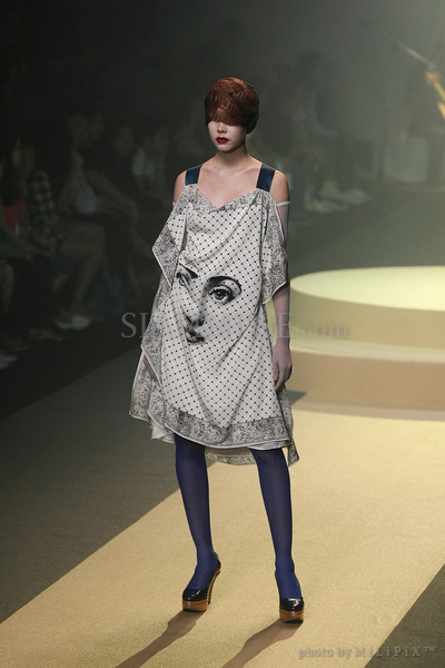 แฟชั่นโชว์ : ELLE Fashion Week 2008 (3) /18 Oct 2008