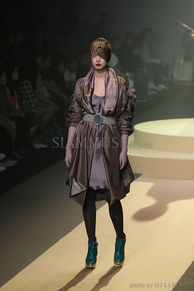 แฟชั่นโชว์ : ELLE Fashion Week 2008 (3) /18 Oct 2008