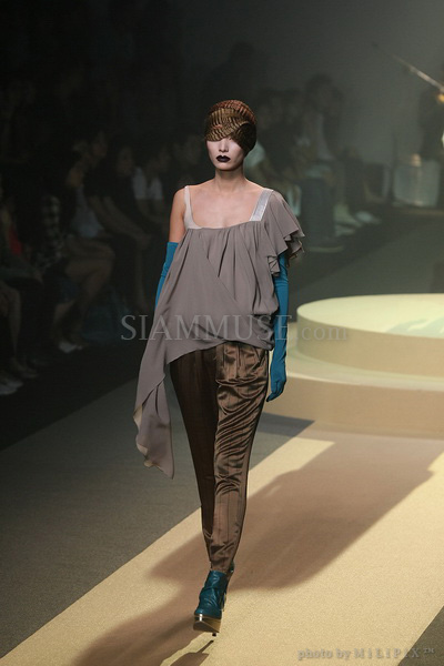 แฟชั่นโชว์ : ELLE Fashion Week 2008 (3) /18 Oct 2008