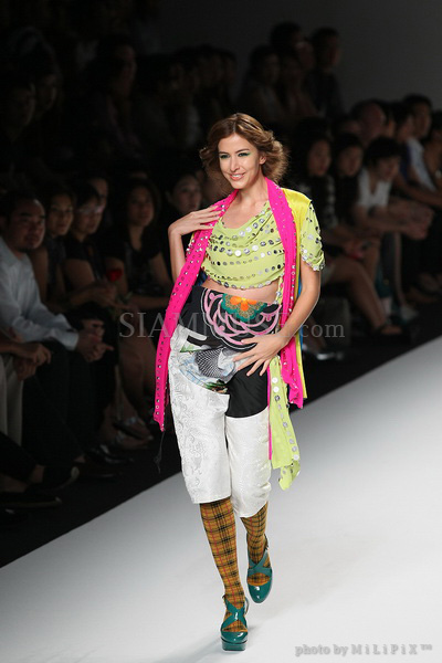 แฟชั่นโชว์ : ELLE Fashion Week 2008 (3) /18 Oct 2008