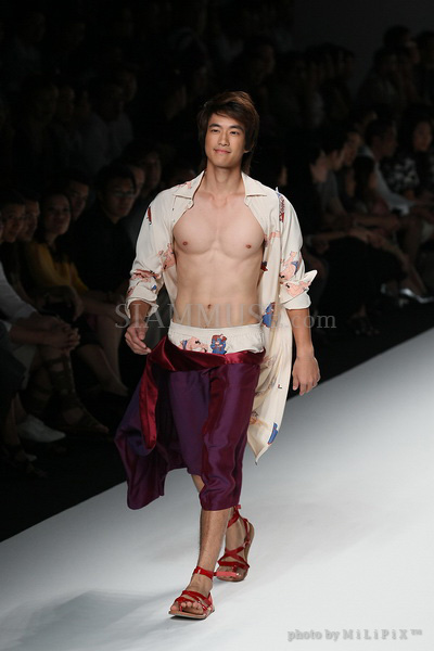แฟชั่นโชว์ : ELLE Fashion Week 2008 (3) /18 Oct 2008