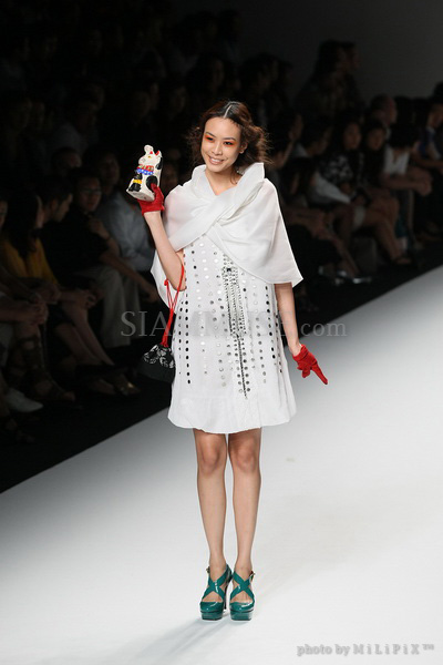 แฟชั่นโชว์ : ELLE Fashion Week 2008 (3) /18 Oct 2008