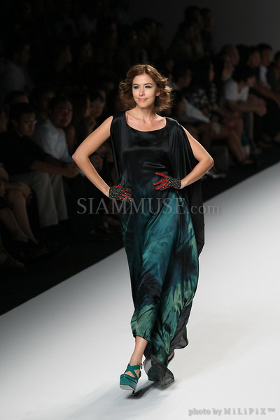 แฟชั่นโชว์ : ELLE Fashion Week 2008 (3) /18 Oct 2008