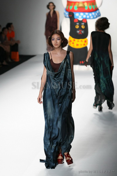 แฟชั่นโชว์ : ELLE Fashion Week 2008 (3) /18 Oct 2008