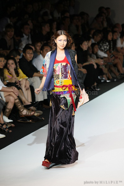 แฟชั่นโชว์ : ELLE Fashion Week 2008 (3) /18 Oct 2008