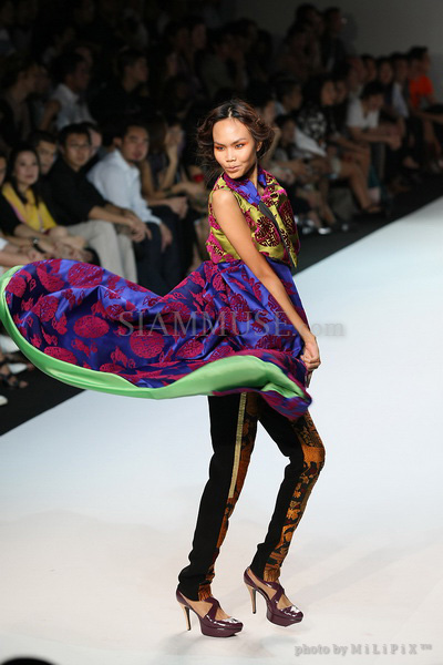 แฟชั่นโชว์ : ELLE Fashion Week 2008 (3) /18 Oct 2008