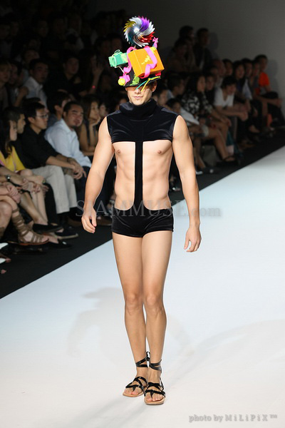 แฟชั่นโชว์ : ELLE Fashion Week 2008 (3) /18 Oct 2008