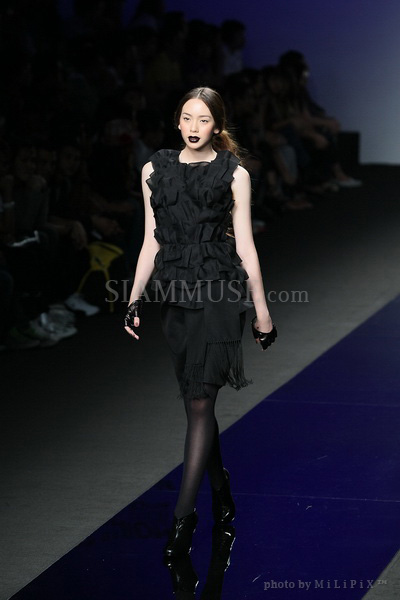 แฟชั่นโชว์ : ELLE Fashion Week 2008 (3) /18 Oct 2008