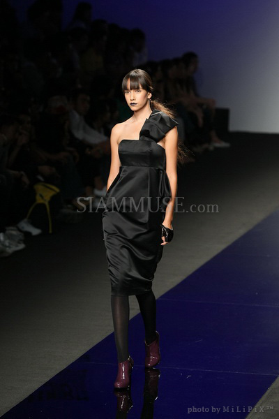 แฟชั่นโชว์ : ELLE Fashion Week 2008 (3) /18 Oct 2008