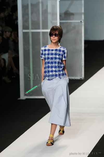 แฟชั่นโชว์ : ELLE Fashion Week 2008 (3) /18 Oct 2008