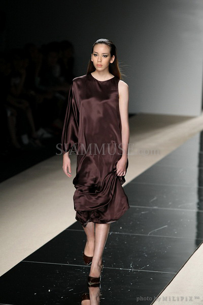 แฟชั่นโชว์ : ELLE Fashion Week 2008 (2) /17 Oct 2008