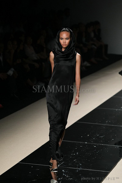 แฟชั่นโชว์ : ELLE Fashion Week 2008 (2) /17 Oct 2008