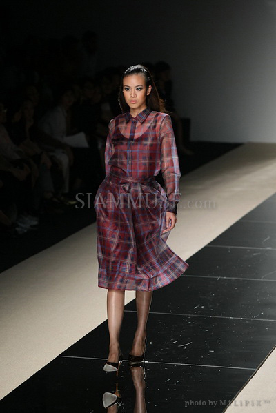 แฟชั่นโชว์ : ELLE Fashion Week 2008 (2) /17 Oct 2008