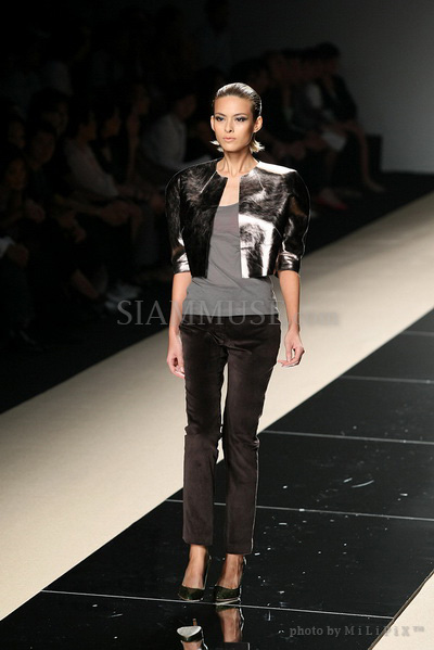 แฟชั่นโชว์ : ELLE Fashion Week 2008 (2) /17 Oct 2008