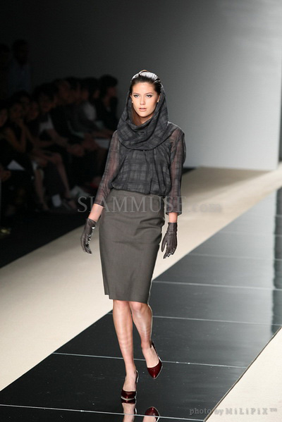 แฟชั่นโชว์ : ELLE Fashion Week 2008 (2) /17 Oct 2008