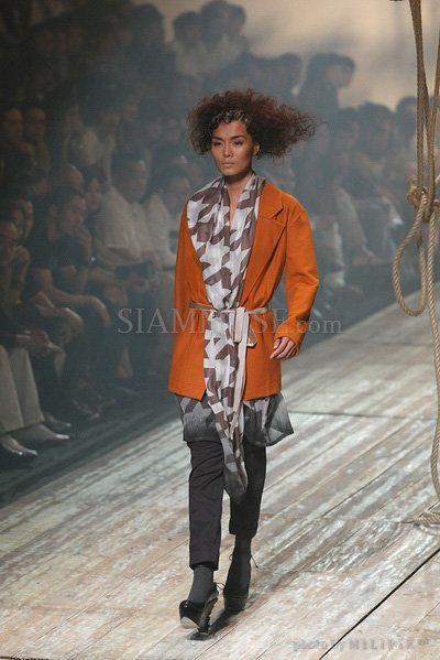 แฟชั่นโชว์ : ELLE Fashion Week 2008 (2) /17 Oct 2008