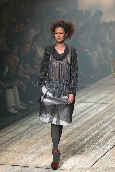 แฟชั่นโชว์ : ELLE Fashion Week 2008 (2) /17 Oct 2008