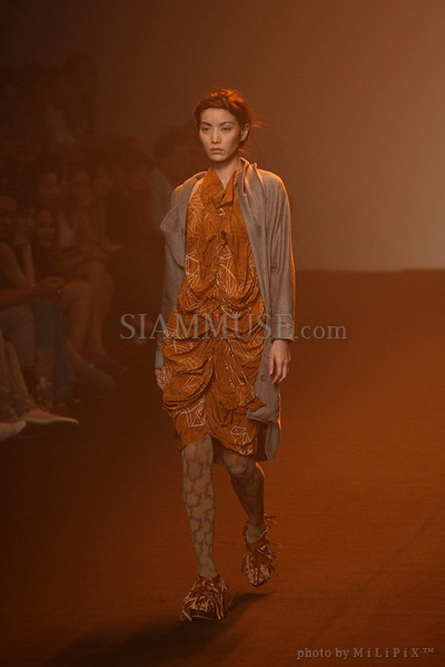 แฟชั่นโชว์ : ELLE Fashion Week 2008 (2) /17 Oct 2008