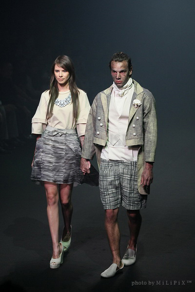 แฟชั่นโชว์ : ELLE Fashion Week 2008 (2) /17 Oct 2008