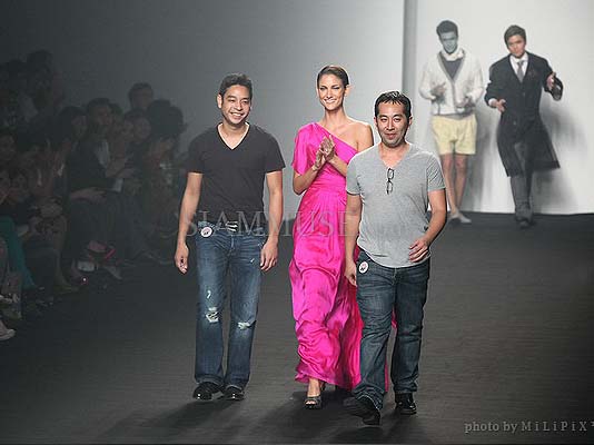 แฟชั่นโชว์ : ELLE Fashion Week 2008 (2) /17 Oct 2008