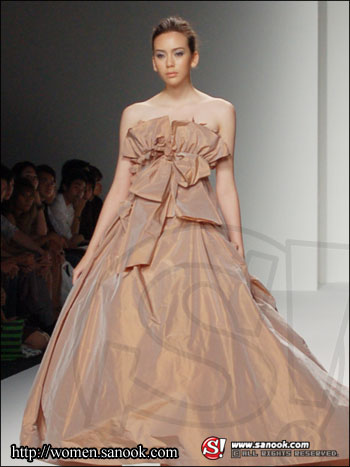 แฟชั่นโชว์ : ELLE Fashion Week 2008 Autumn/Winter