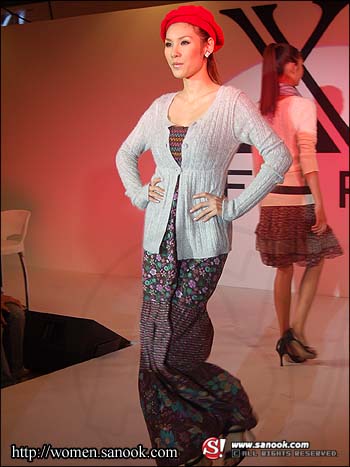 แฟชั่นโชว์จากร้าน XXI FOREVER