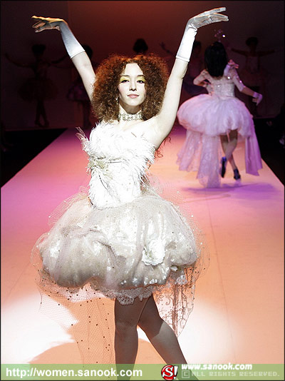 เปิดฉาก Bangkok International Fashion Week 2008