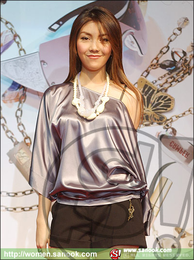 แฟชั่นโชว์จาก งานสุดสัปดาห์ shopping market ครั้งที่ 4