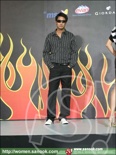 มินิแฟชั่นโชว์ Giordano