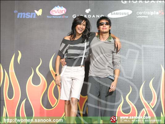 มินิแฟชั่นโชว์ Giordano