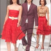 อีดองวุค ร่วมเดินแบบใน Hi International Fashion Week 2007