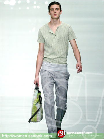 Burberry : Spring 2004 (men)