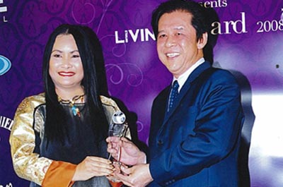 ลุ้นผลโหวต 8 รางวัลสุดยอดแห่งปี