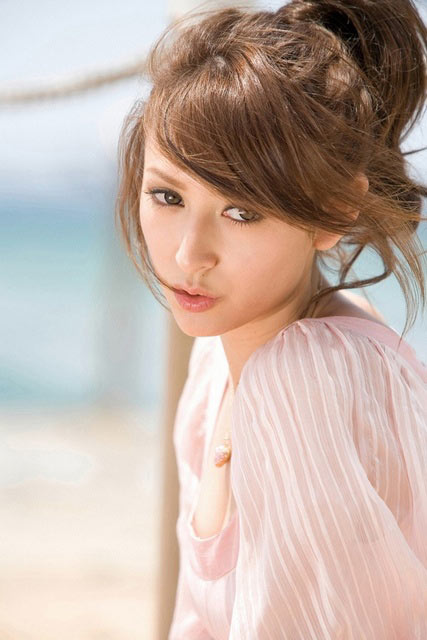 Leah Dizon ลีอาห์ ดิซอน..เซ็กซี่ไอดอล