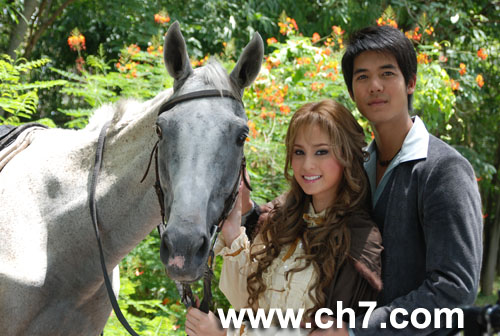 ขวัญ อุษามณี ไวทยานนท์..เจ้าหญิงทรรศิกา จากละครดั่งดวงหฤทัย