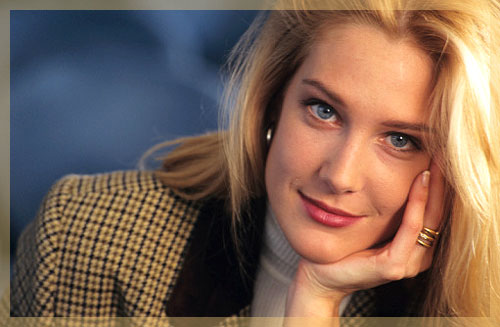 ริมฝีปากสวย.. เรียวบาง