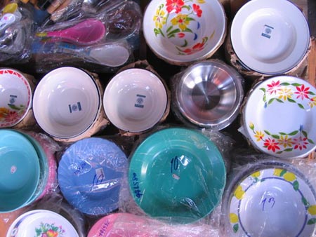 เตือนภัย\'สารตะกั่ว\'ในสีเคลือบลายจานถ้วยชามเซรามิก