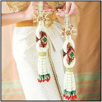 เก็บตก ดอกไม้ในงานแต่งงานไทย