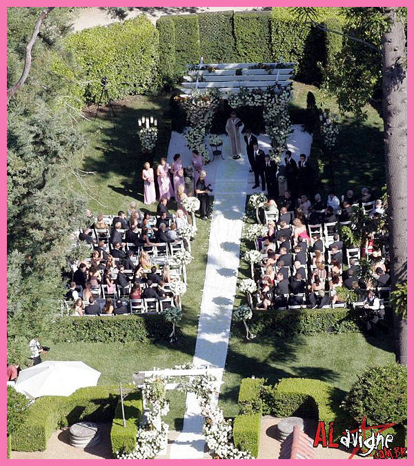 งานแต่ง Avril Lavigne & Deryck Whibley