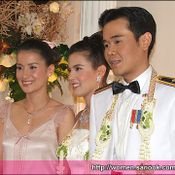 พิธีฉลองสมรสพระราชทาน ธัญญ่า-เป๊ก