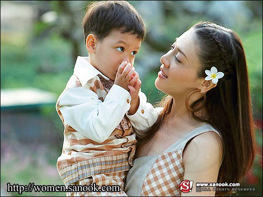 แพรว : มกราคม 2552