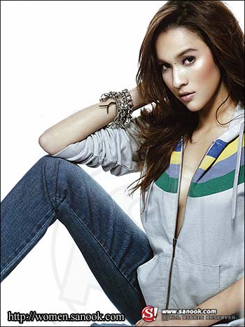 เปรียว : ตุลาคม 2551