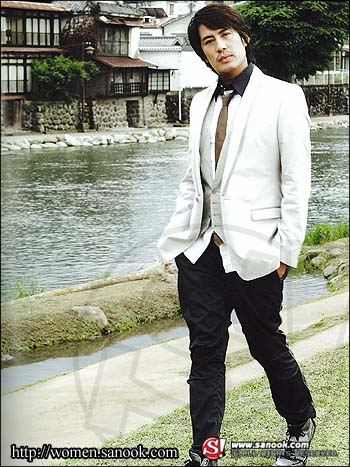 แพรว : กันยายน 2551