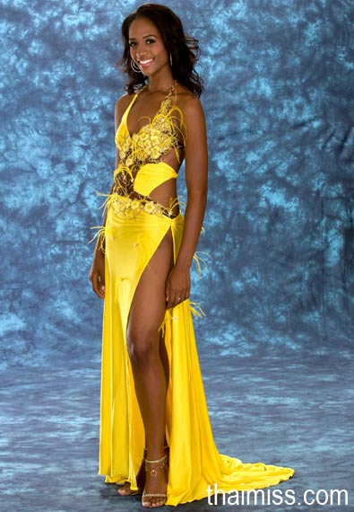 ผู้เข้าประกวดมิสยูนิเวิร์ส 2008 ในชุดราตรี