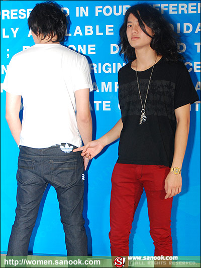 กางเกงยีนส์แฟชั่นสุดพิเศษ adidas Originals Denim by Diesel