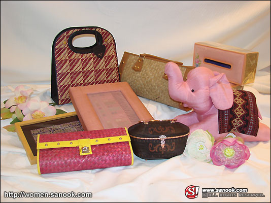 สินค้าส่งเสริมภูมิปัญญาชาวบ้าน