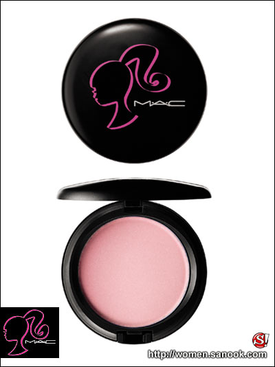 Barbie loves M.A.C Collection