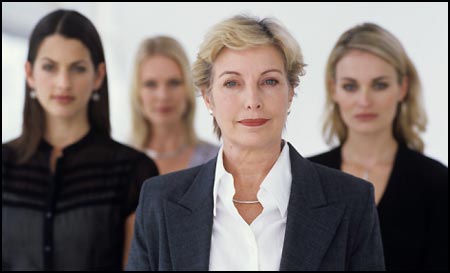 6 คุณสมบัติของสาวแถวหน้า